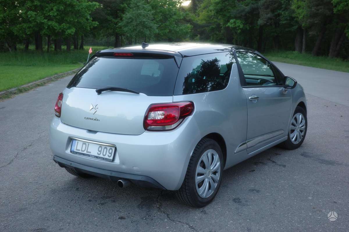 Citroen DS3, 1.2 l., hatchback