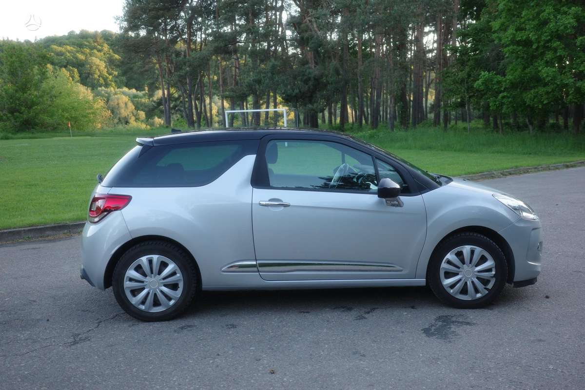 Citroen DS3, 1.2 l., Хэтчбек