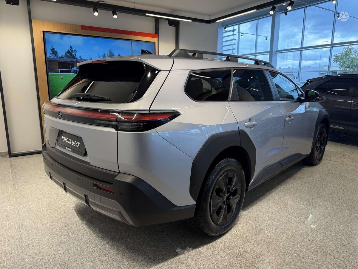 Toyota bZ4X - 4