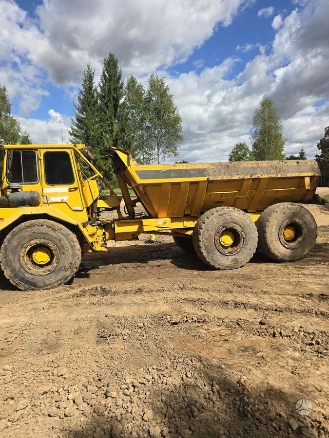 Volvo A25, самосвалы