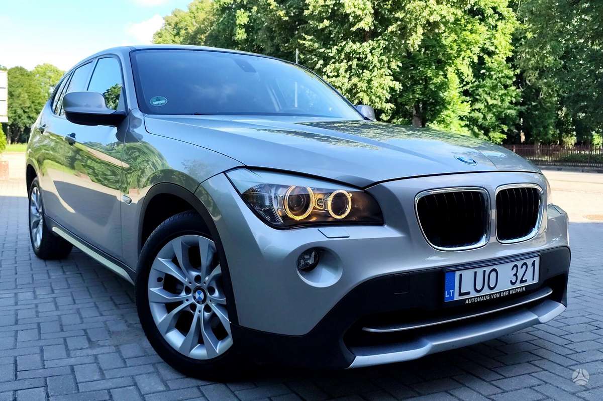 BMW X1, 2.0 l., Минивэн