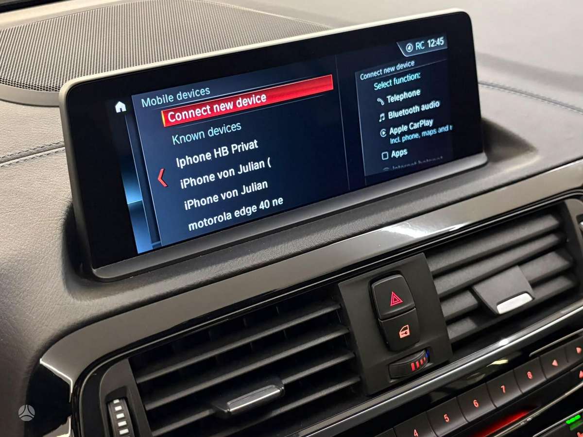 BMW 120, 2.0 l., hatchback