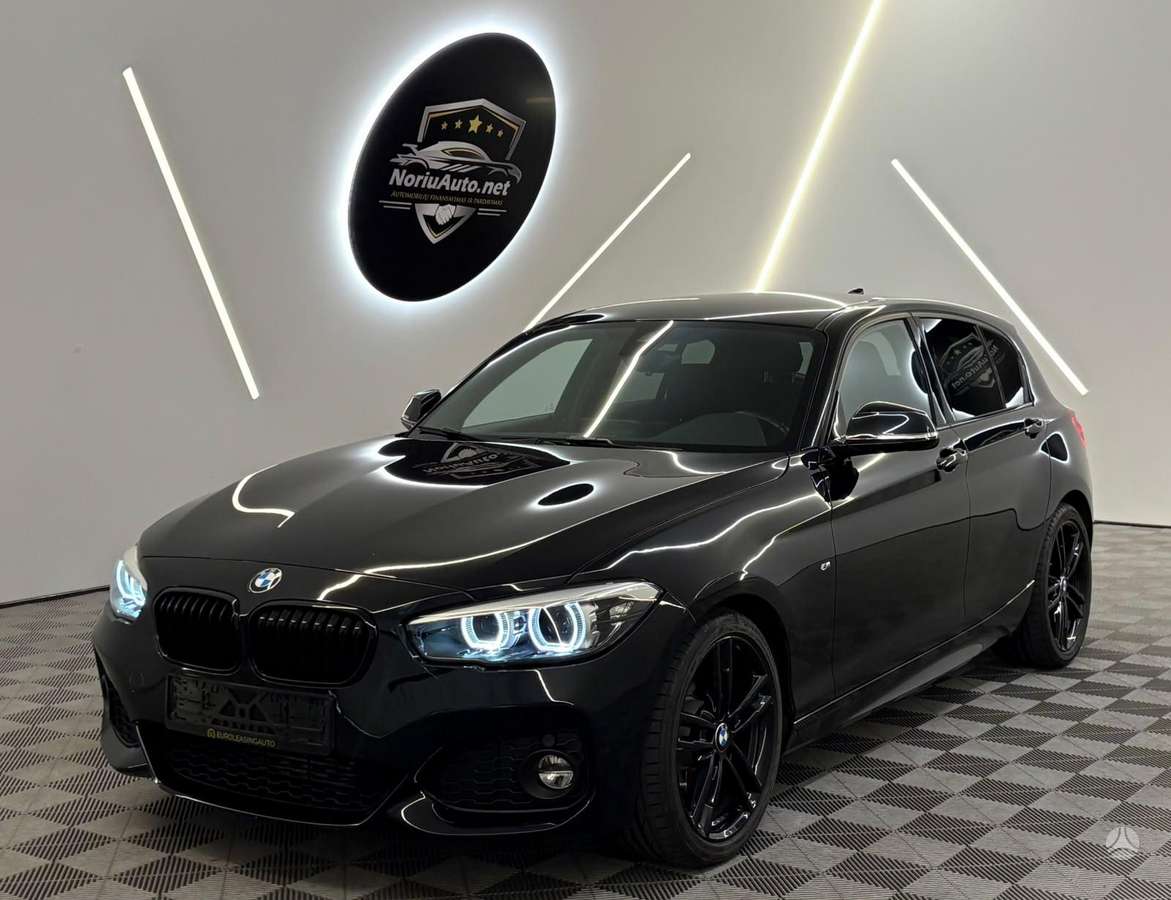 BMW 120, 2.0 l., hatchback