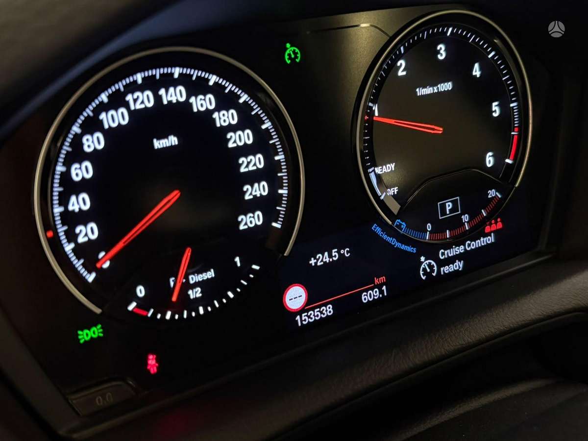 BMW 120, 2.0 l., hatchback