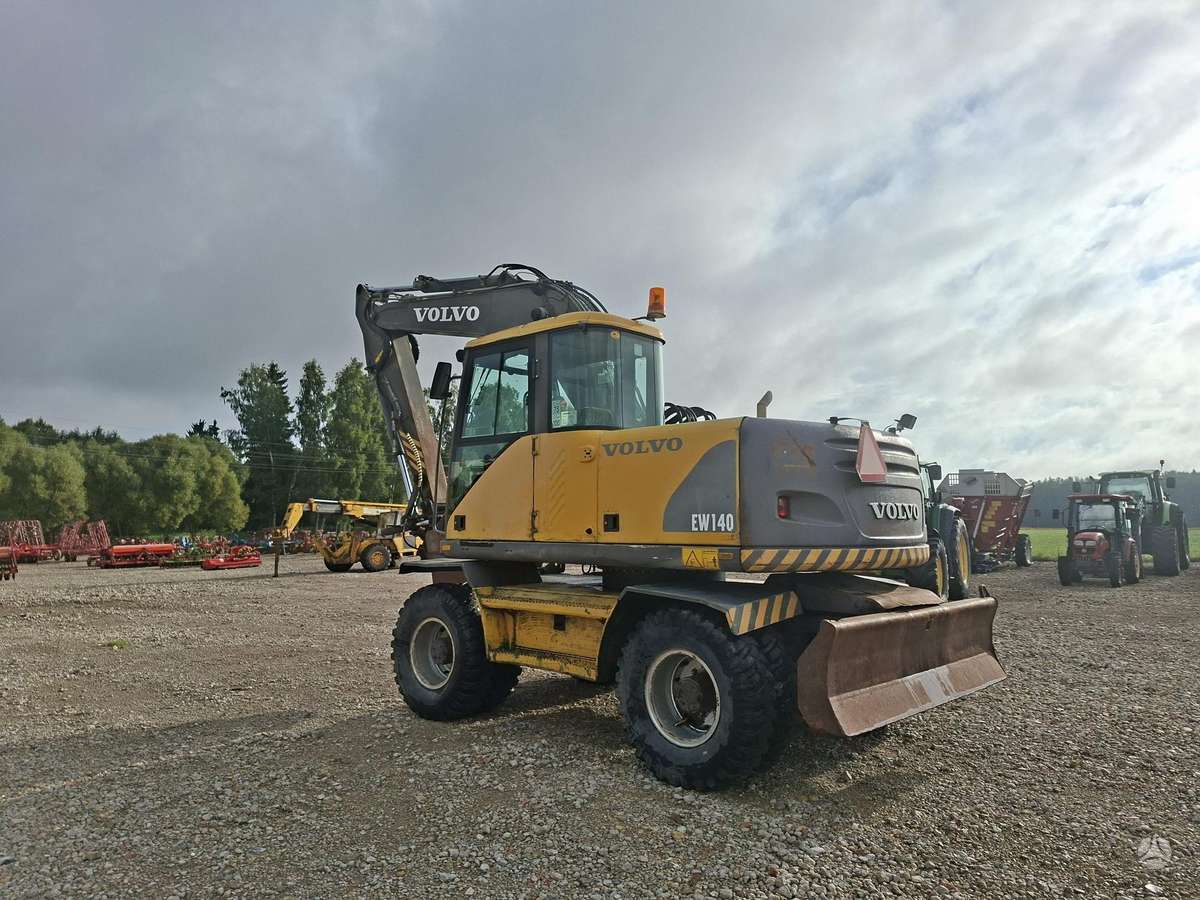 Volvo EW140, excavator