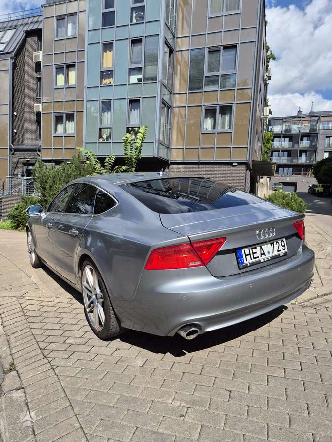 Audi A7, 3.0 l., hatchback