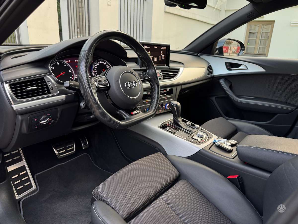 Audi A6, 2.0 l., Седан