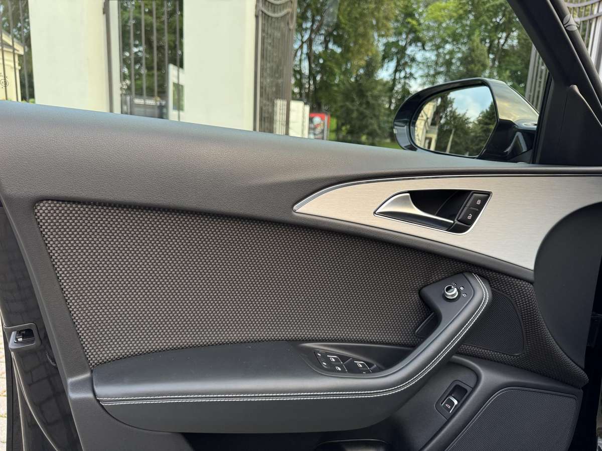 Audi A6, 2.0 l., Седан