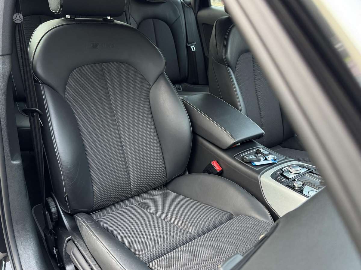 Audi A6, 2.0 l., Седан