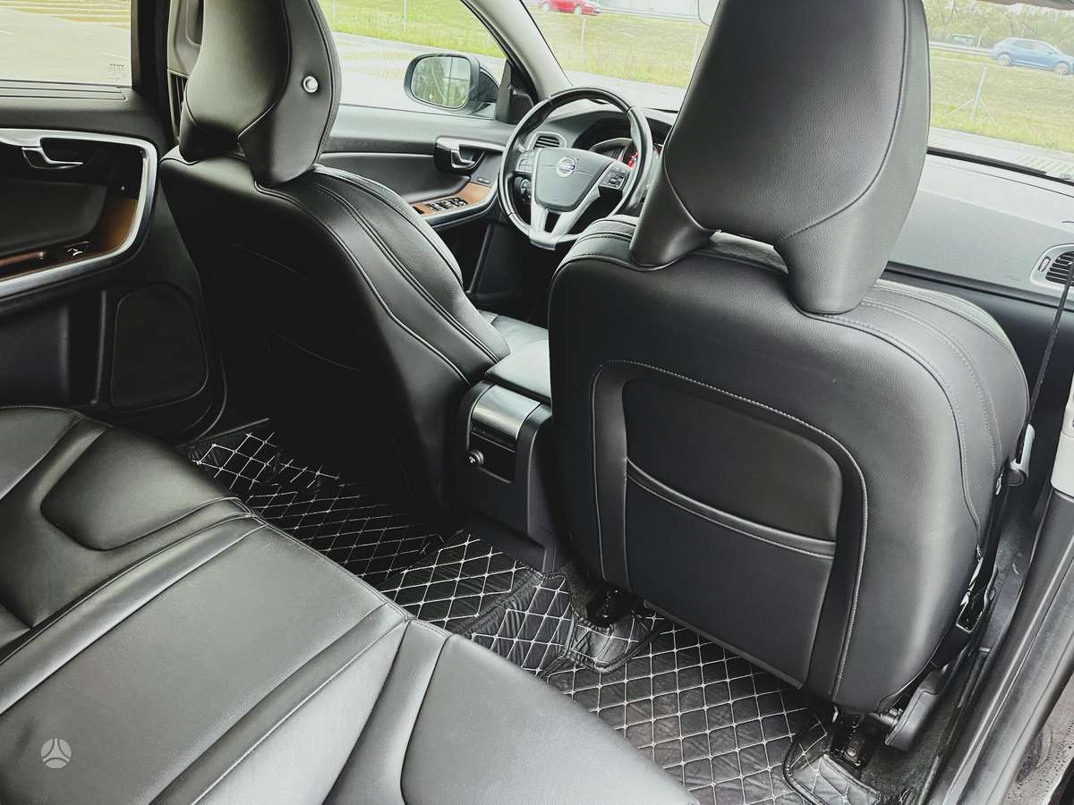 Volvo S60, 2.0 l., Седан