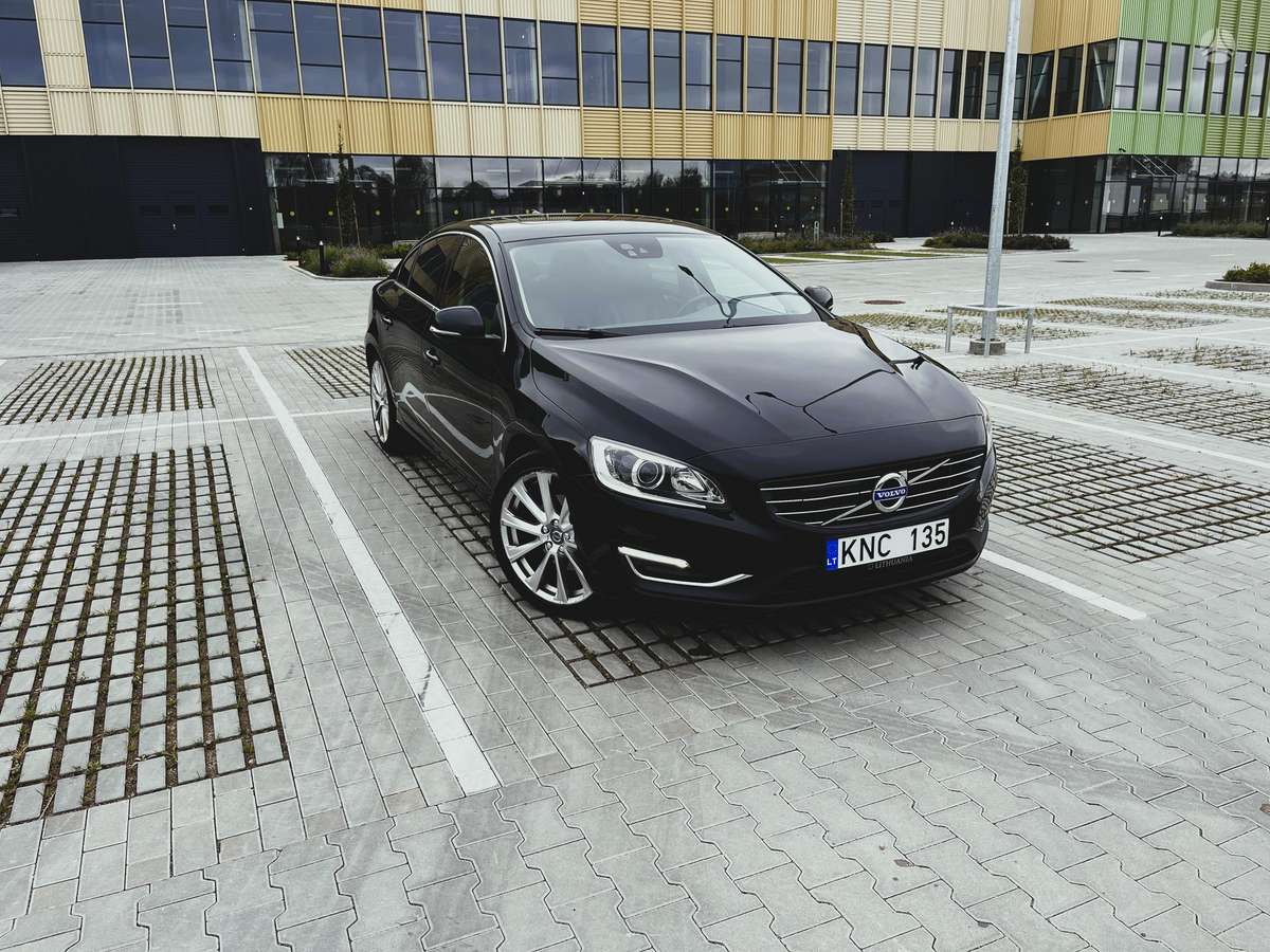 Volvo S60, 2.0 l., Седан