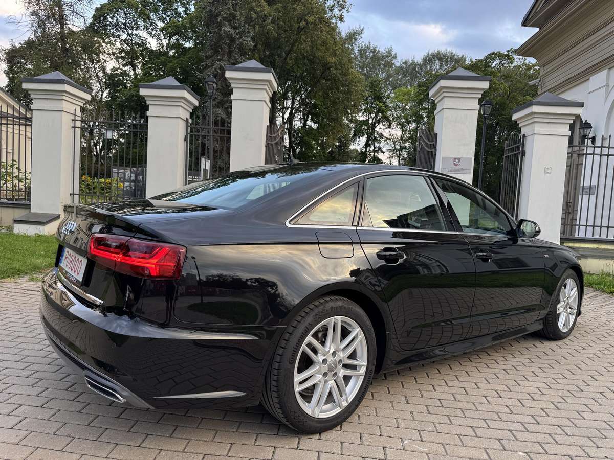 Audi A6, 2.0 l., Седан