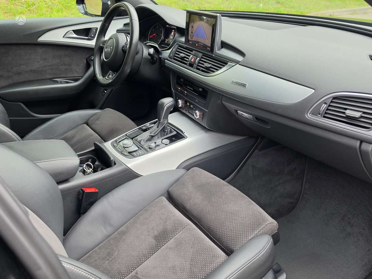 Audi A6, 2.0 l., Седан