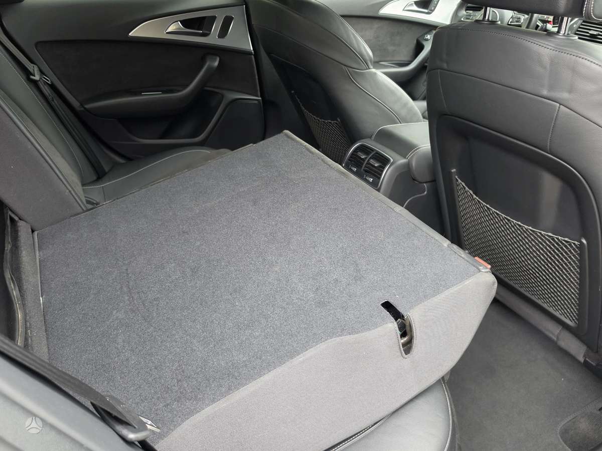 Audi A6, 2.0 l., Седан