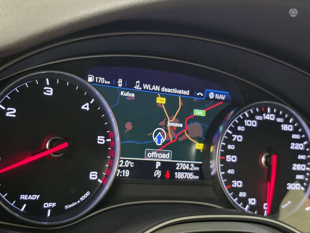 Audi A6, 2.0 l., Седан