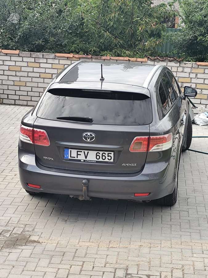 Toyota Avensis, 2.0 l., Универсал