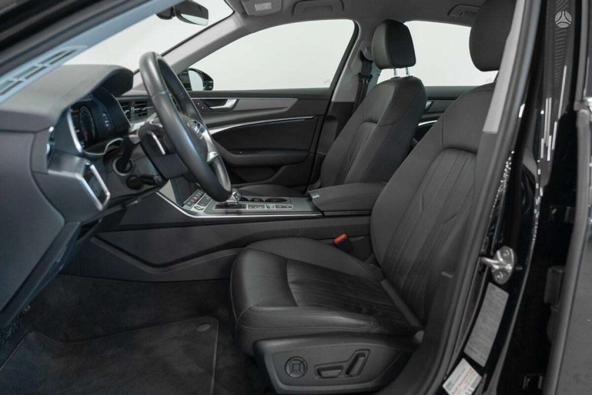 Audi A6, 2.0 l., Седан
