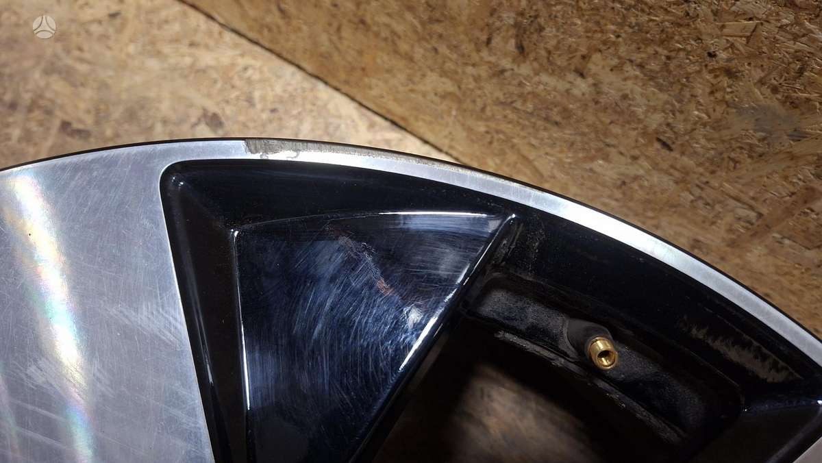 Volvo XC40, 32143630, Cen30900