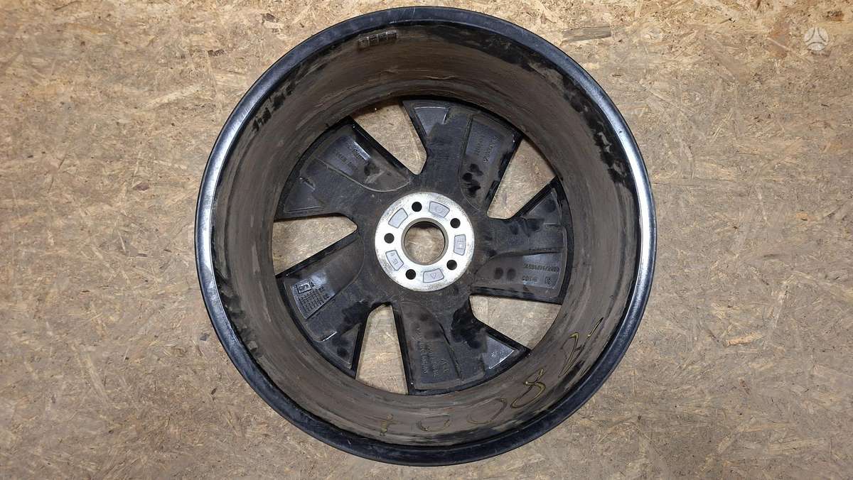 Volvo XC40, 32143630, Cen30900