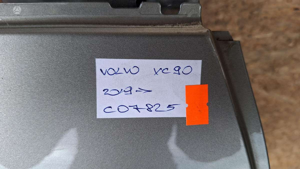 Volvo XC90 Cen30903