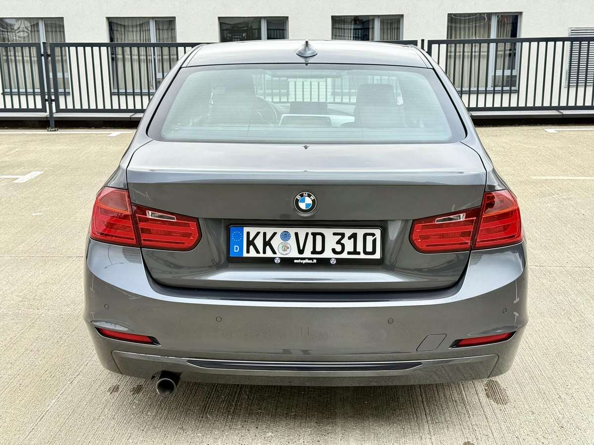 BMW 320, 2.0 l., Седан