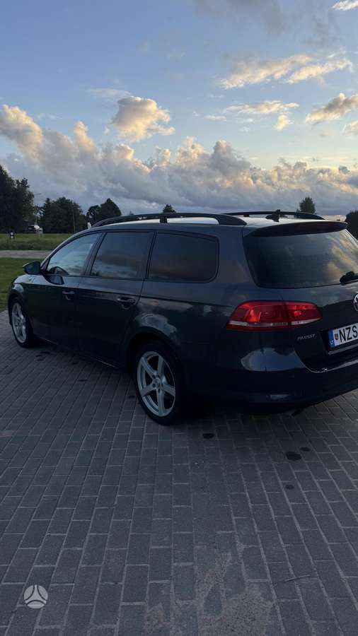 Volkswagen Passat - 6