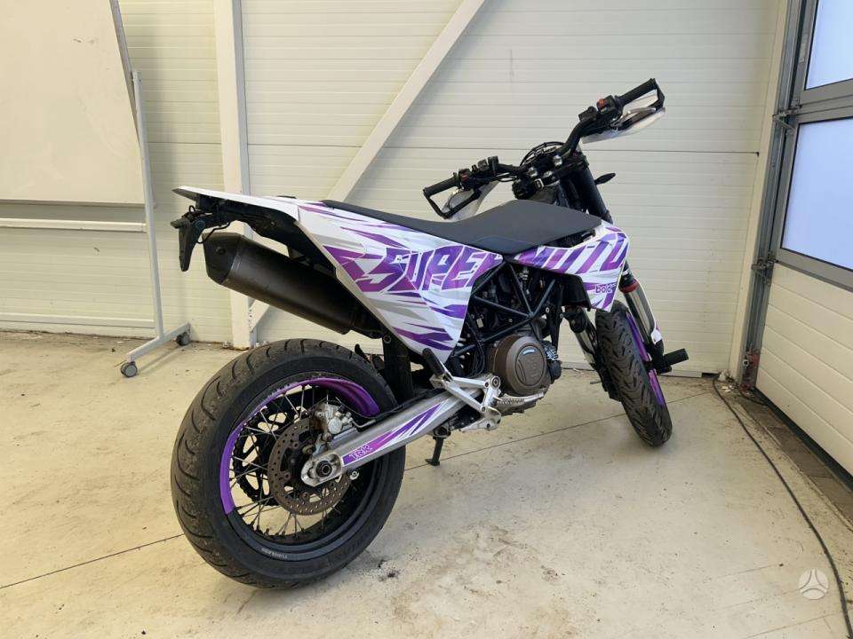 Husqvarna Enduro 693cc, enduro / adventure