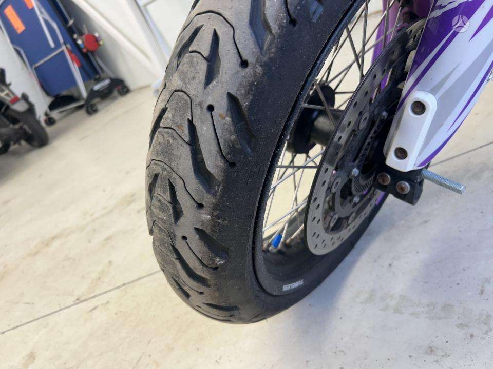 Husqvarna Enduro 693cc, enduro / adventure