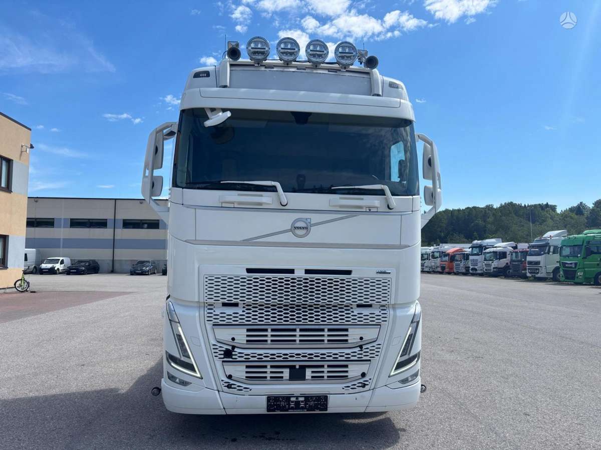 Volvo FH500, шасси