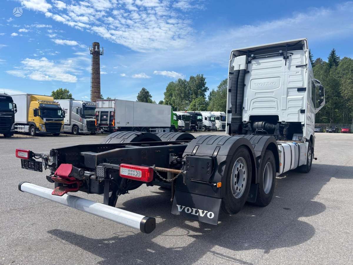 Volvo FH500, cab-chassis trucks