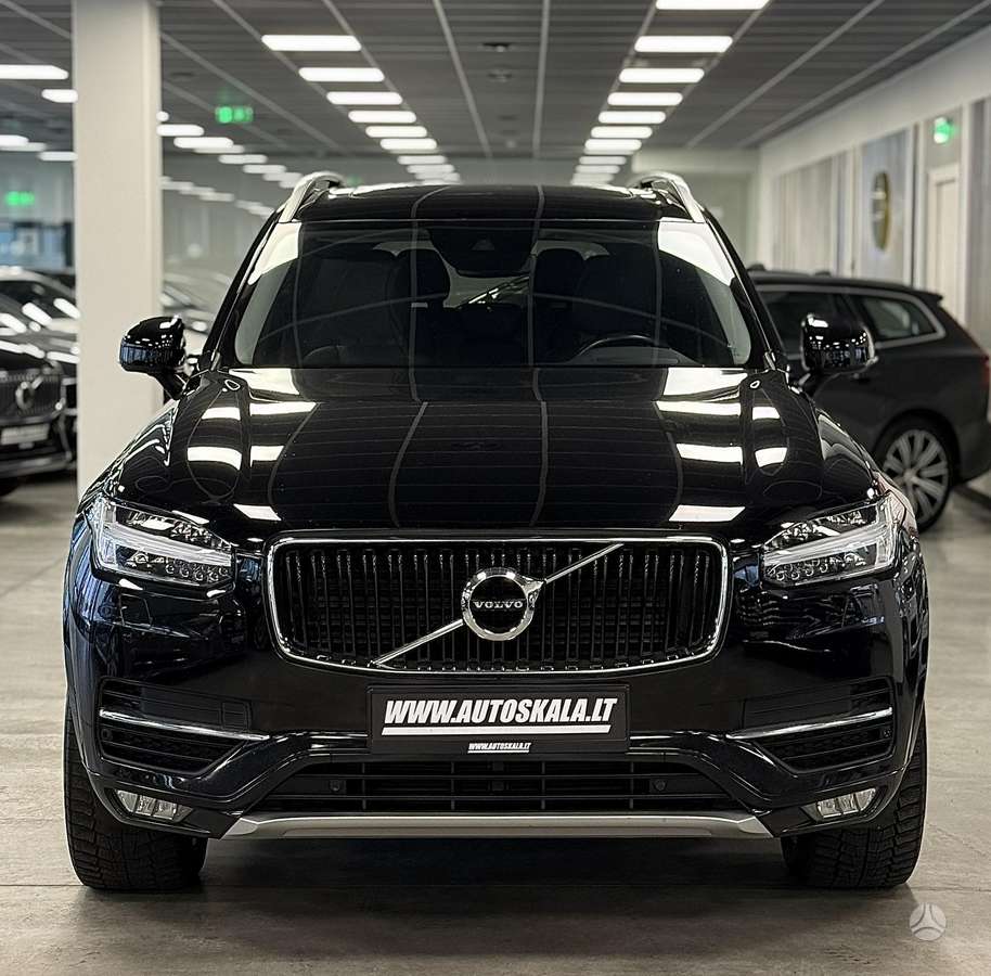 Volvo XC90 - 2