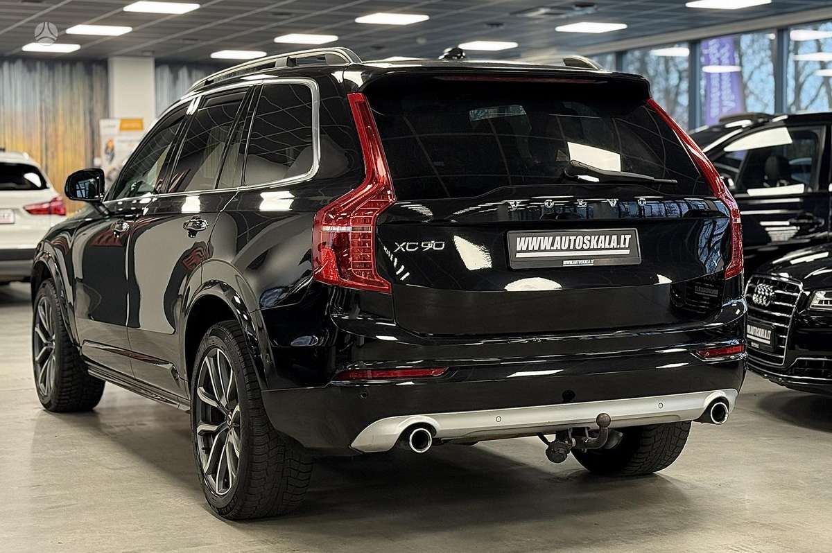 Volvo XC90 - 6