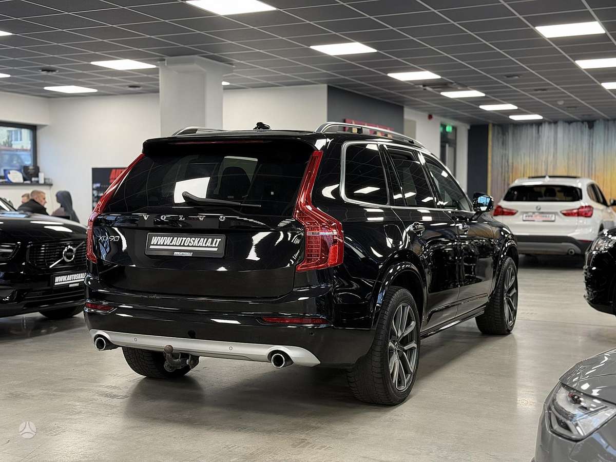 Volvo XC90 - 7