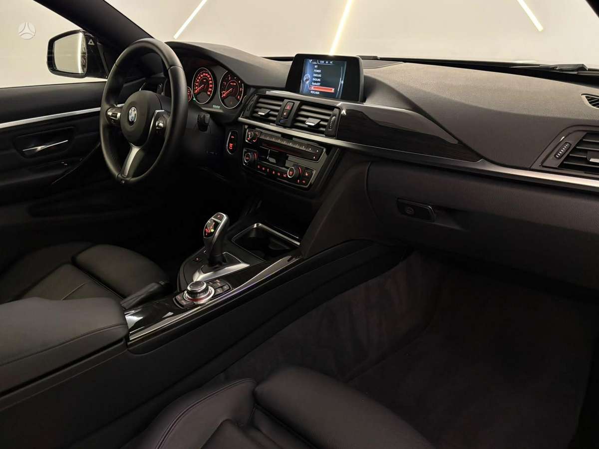 BMW 425, 2.0 l., coupe