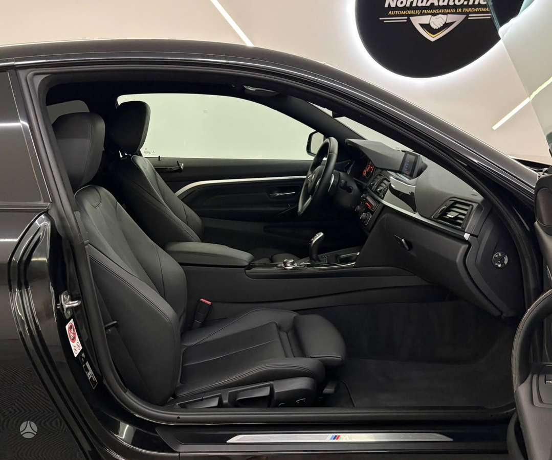 BMW 425, 2.0 l., coupe