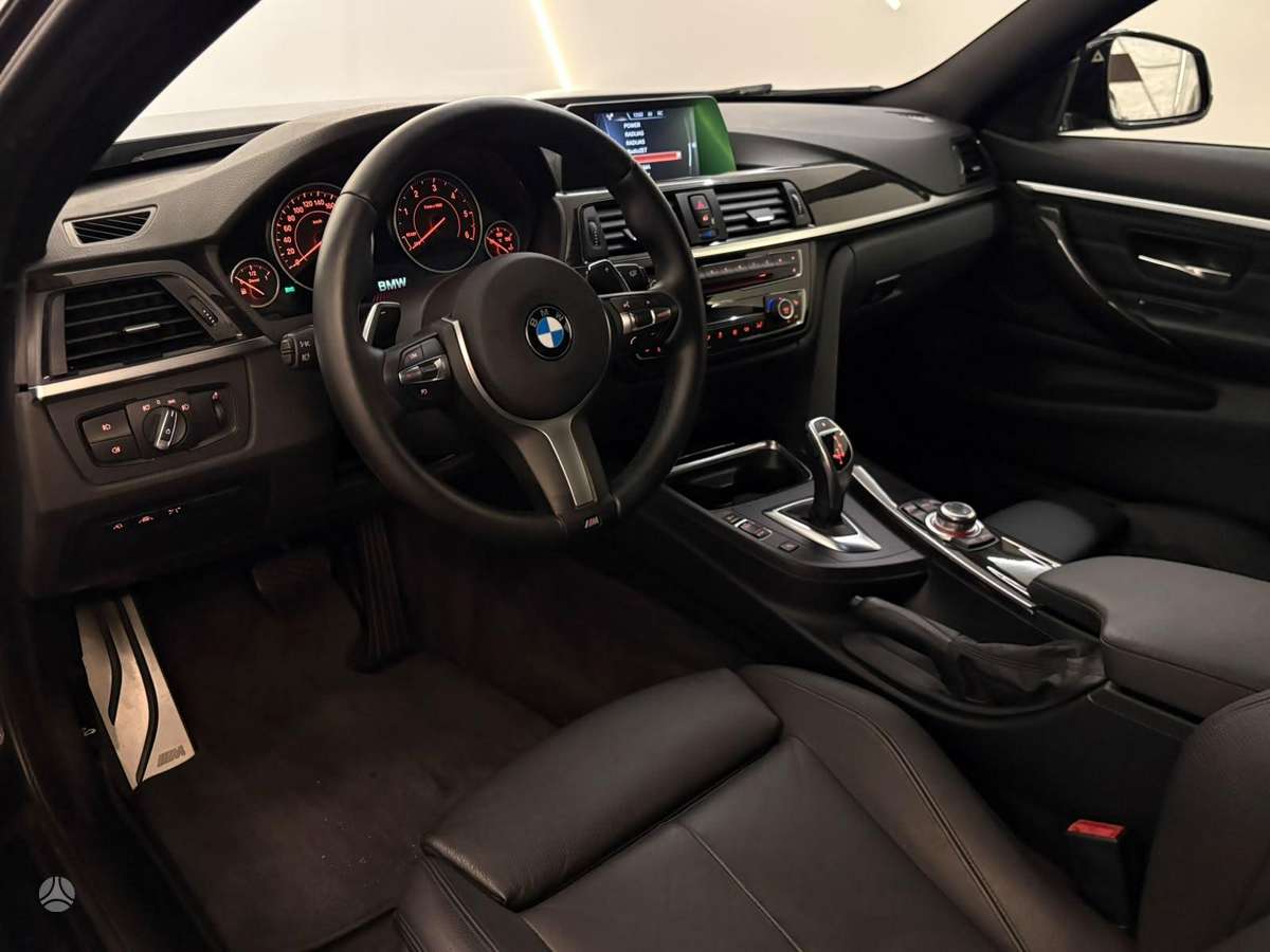 BMW 425, 2.0 l., coupe