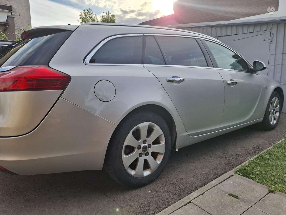 Opel Insignia, 2.0 l., Универсал