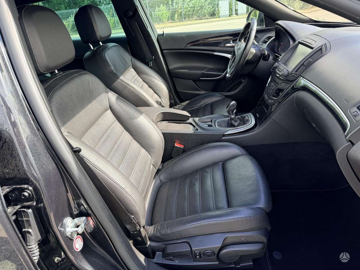 Opel Insignia, 2.0 l., Универсал