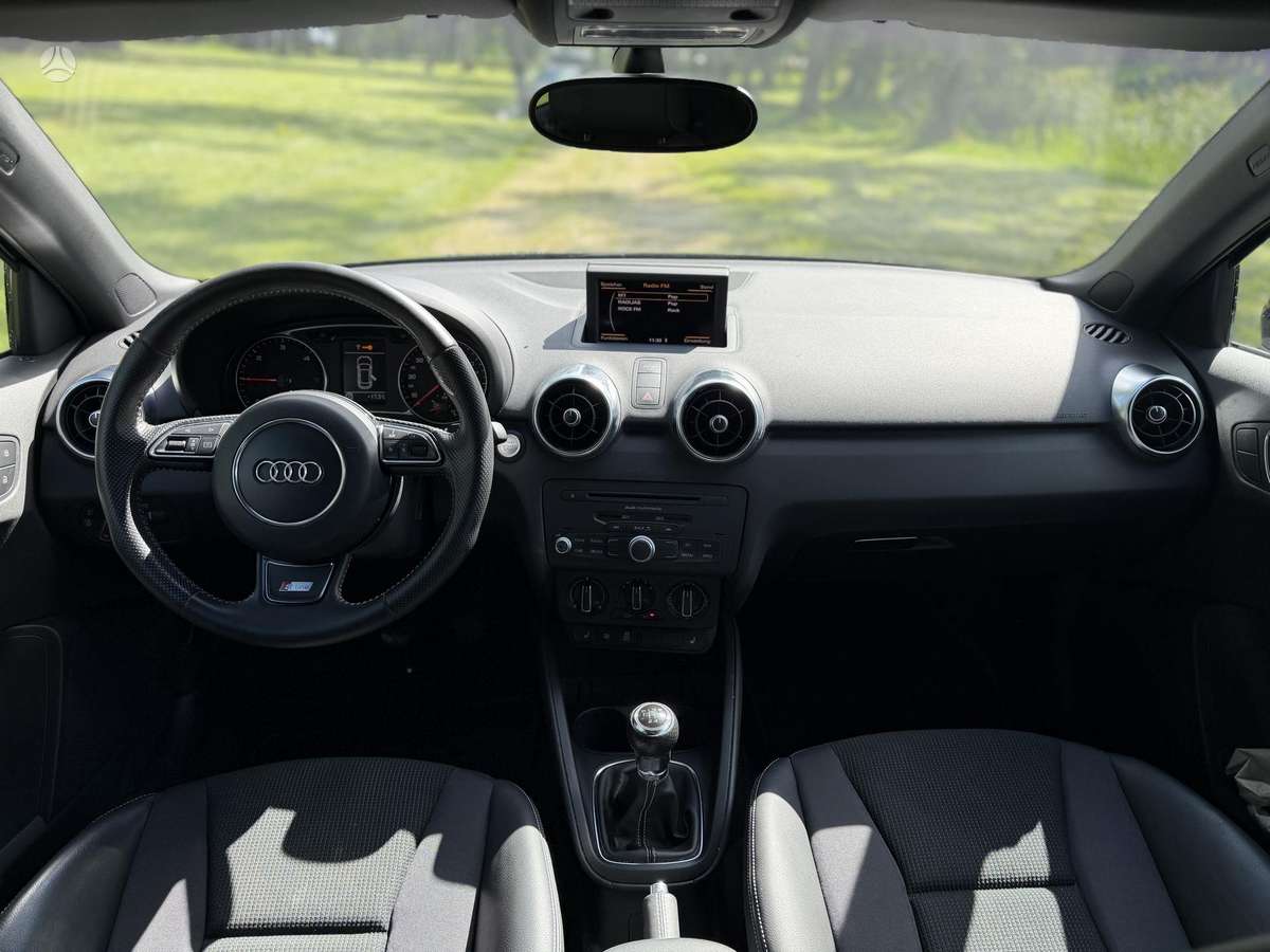 Audi A1 Sportback, 1.6 l., Хэтчбек