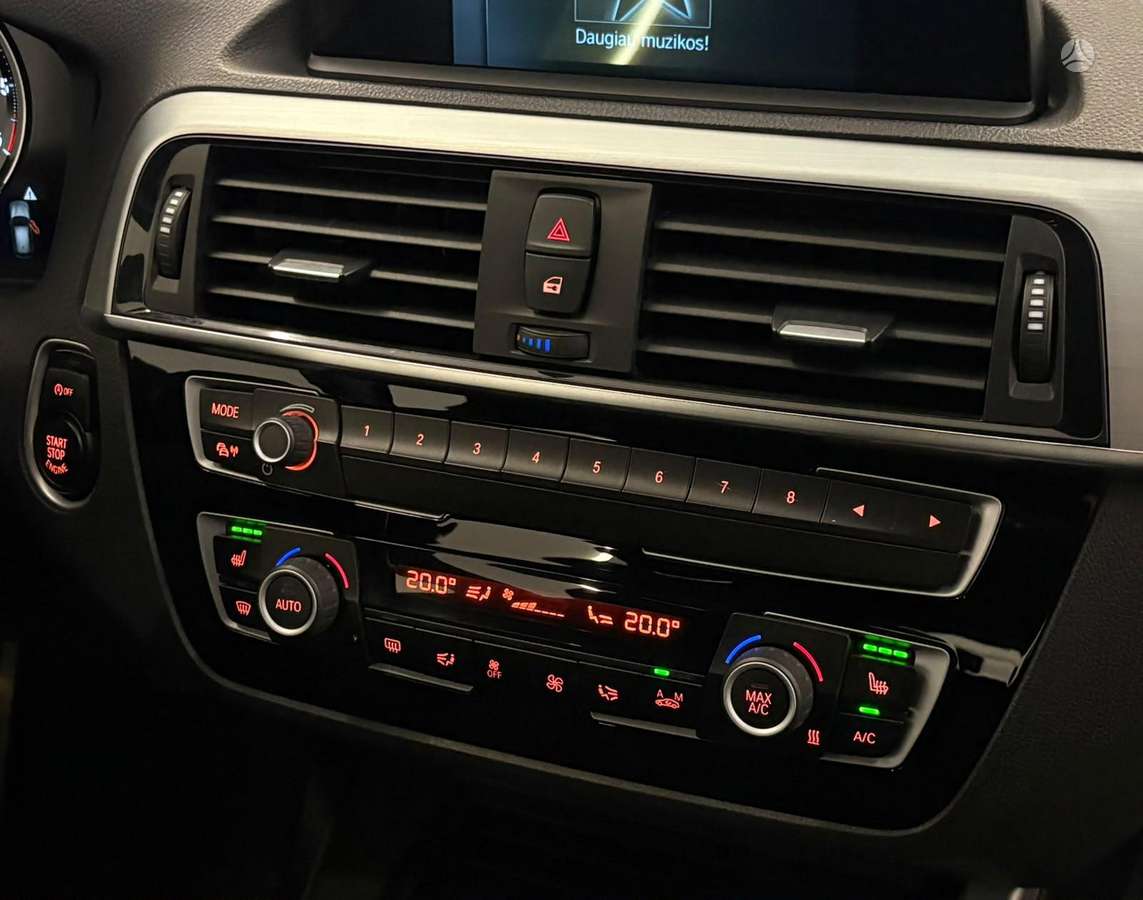 BMW 120, 2.0 l., Хэтчбек
