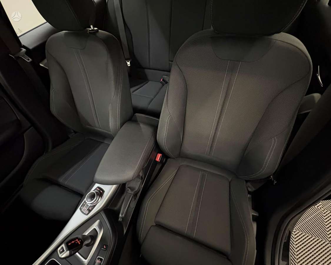 BMW 120, 2.0 l., Хэтчбек