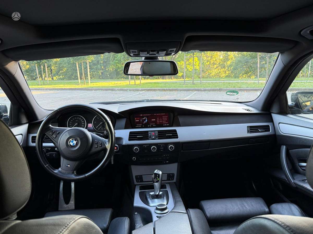 BMW 525, 3.0 l., Универсал