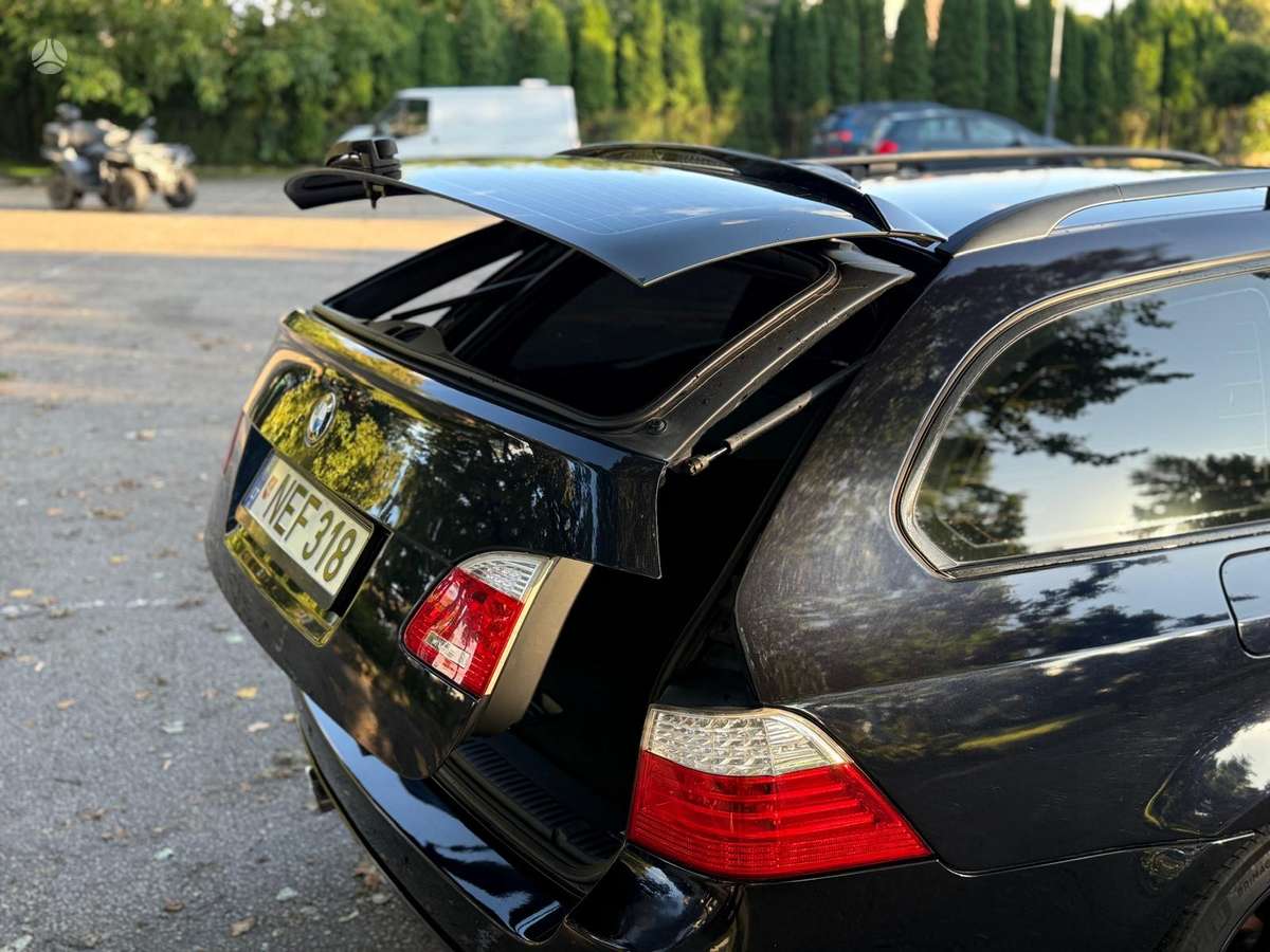 BMW 525, 3.0 l., Универсал
