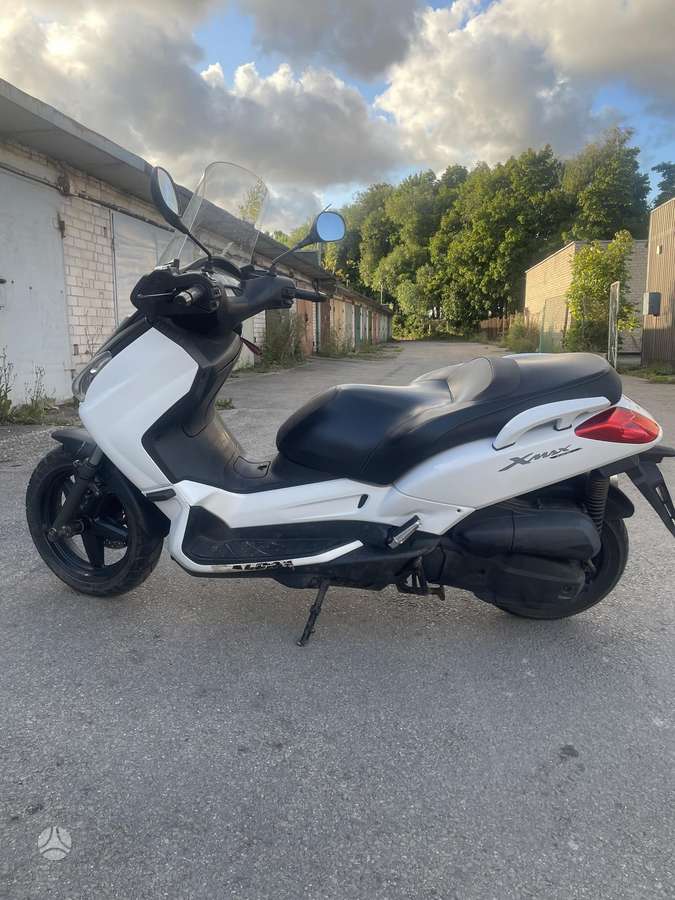 Yamaha X-max 125cc, мотороллеры / мопеды