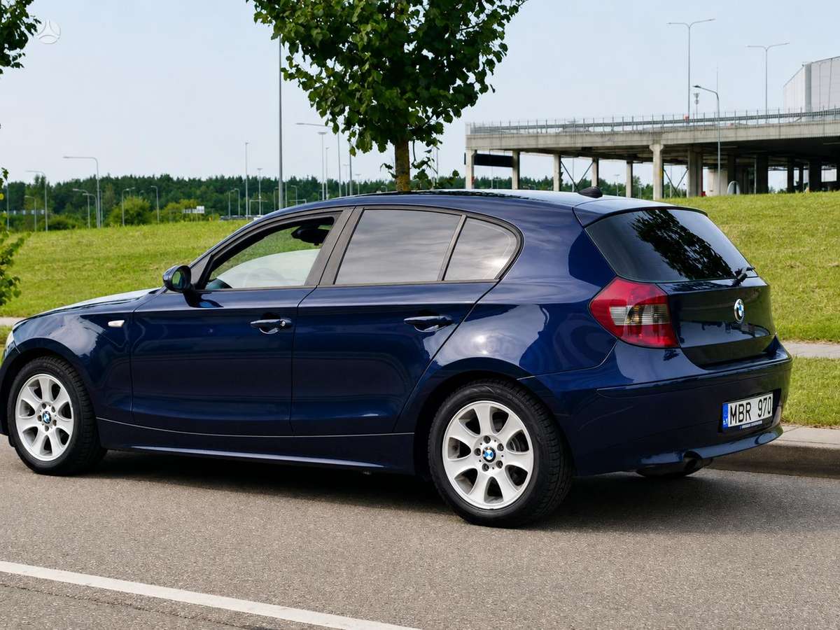 BMW 118, 2.0 l., Хэтчбек