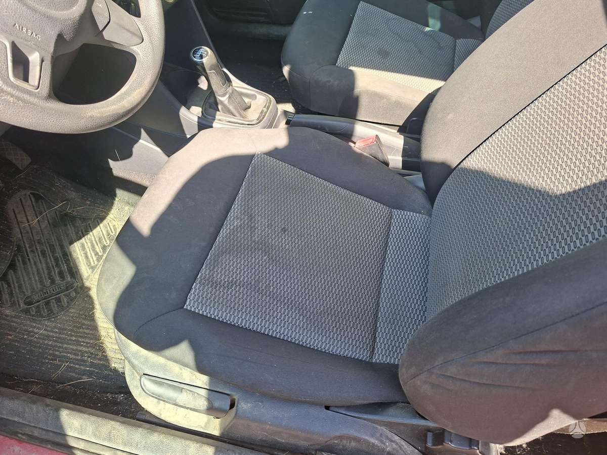 Volkswagen Polo - 5