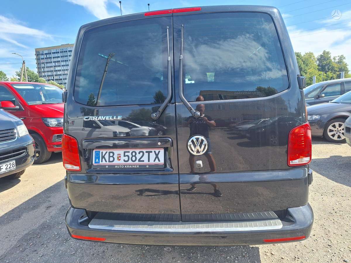 Volkswagen Caravelle - 5