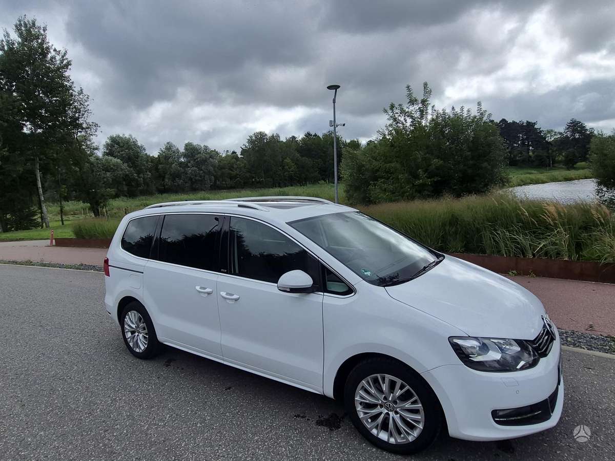 Volkswagen Sharan - 11