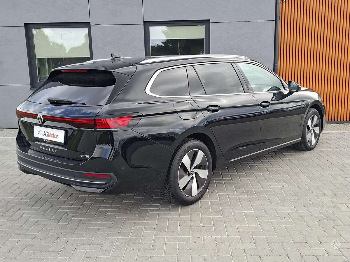 Volkswagen Passat - 3