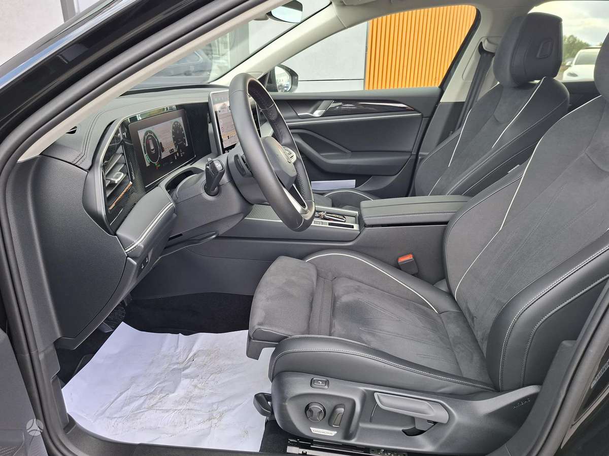 Volkswagen Passat - 5
